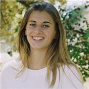 Profesora titulada en educación primaria con ganas de enseñar y aprender junto a nuevos/as alumnos/as